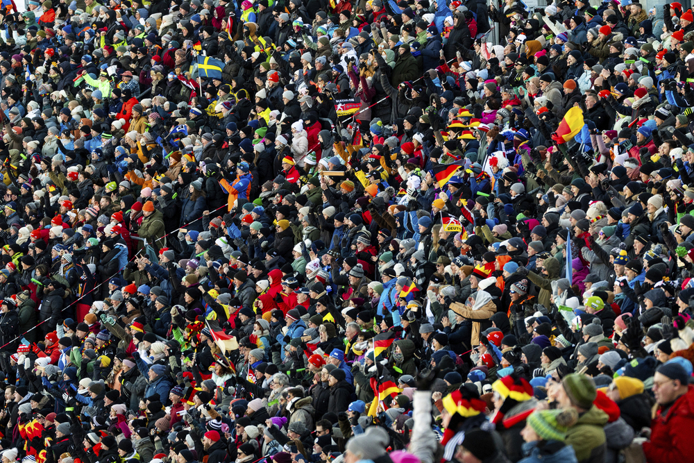 Publikum beim Biathlon Weltcup in Oberdorf