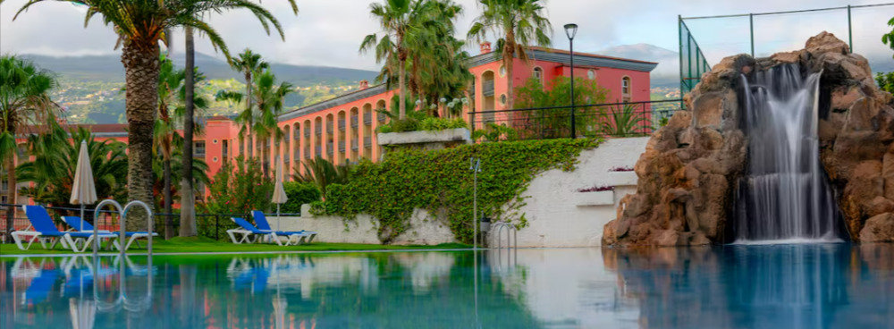 Pool des Melía Hotel Las Aguilas